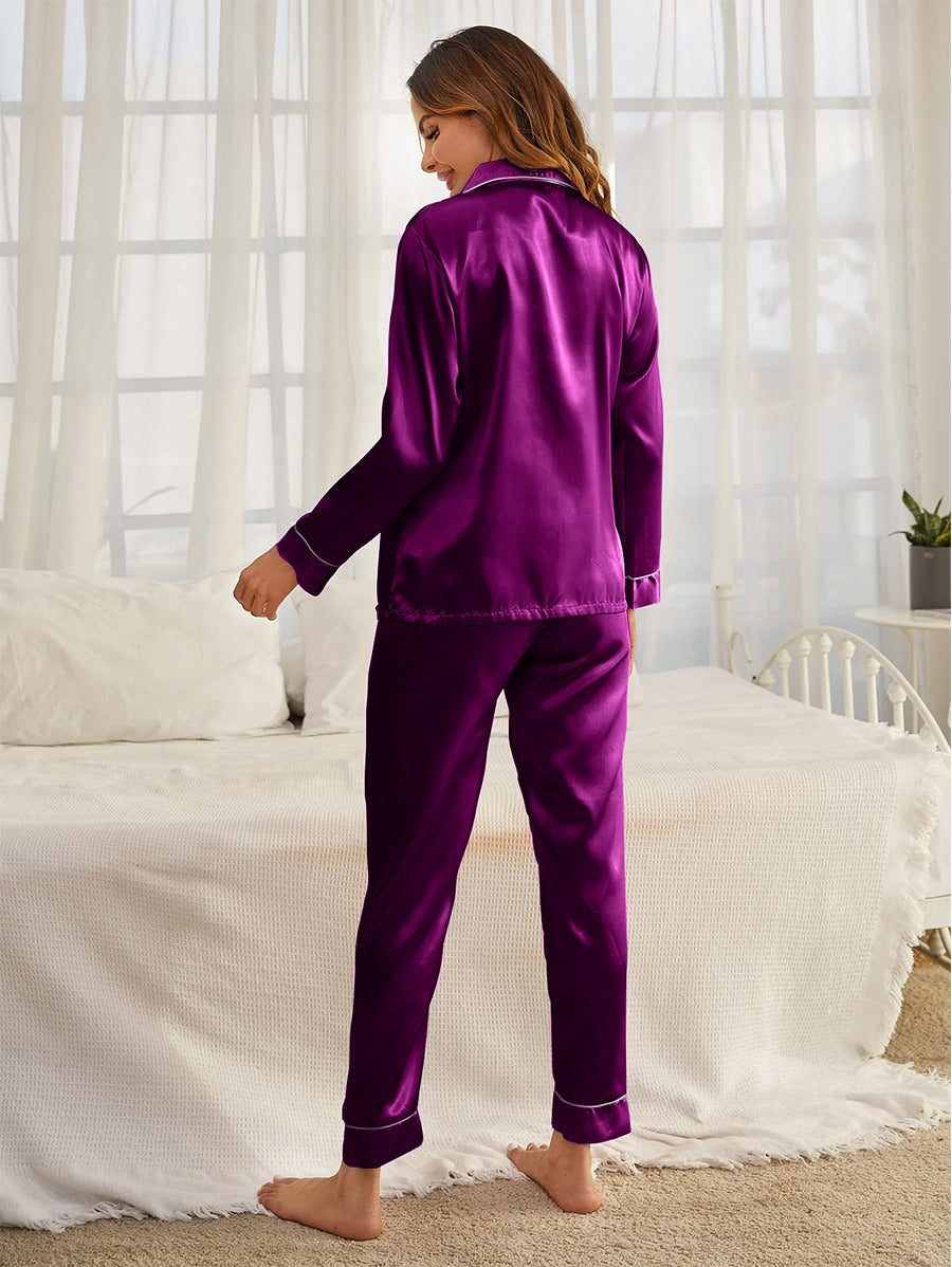Elegant Women’s Silk Pajama Set for Relaxing Nights